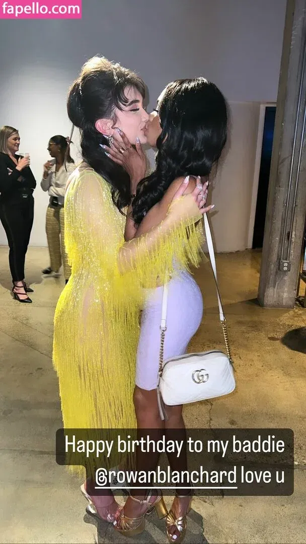 Rowan Blanchard / Simp Chat / rowanblanchard Onlyfans Photo Gallery 