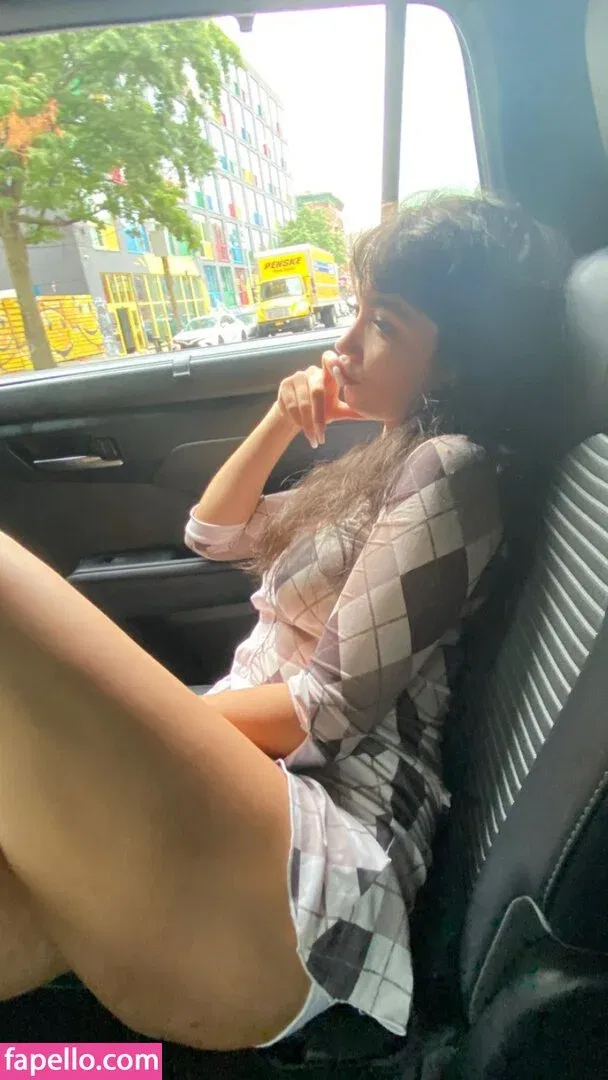 Rowan Blanchard / Simp Chat / rowanblanchard Onlyfans Photo Gallery 