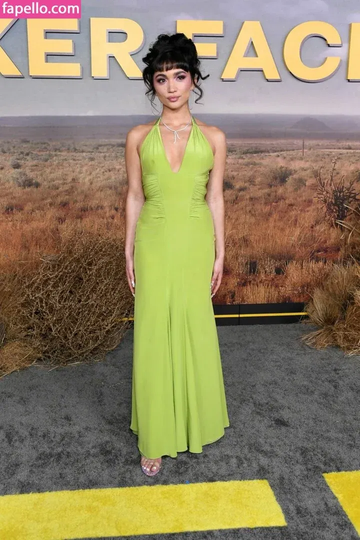 Rowan Blanchard / Simp Chat / rowanblanchard Onlyfans Photo Gallery 