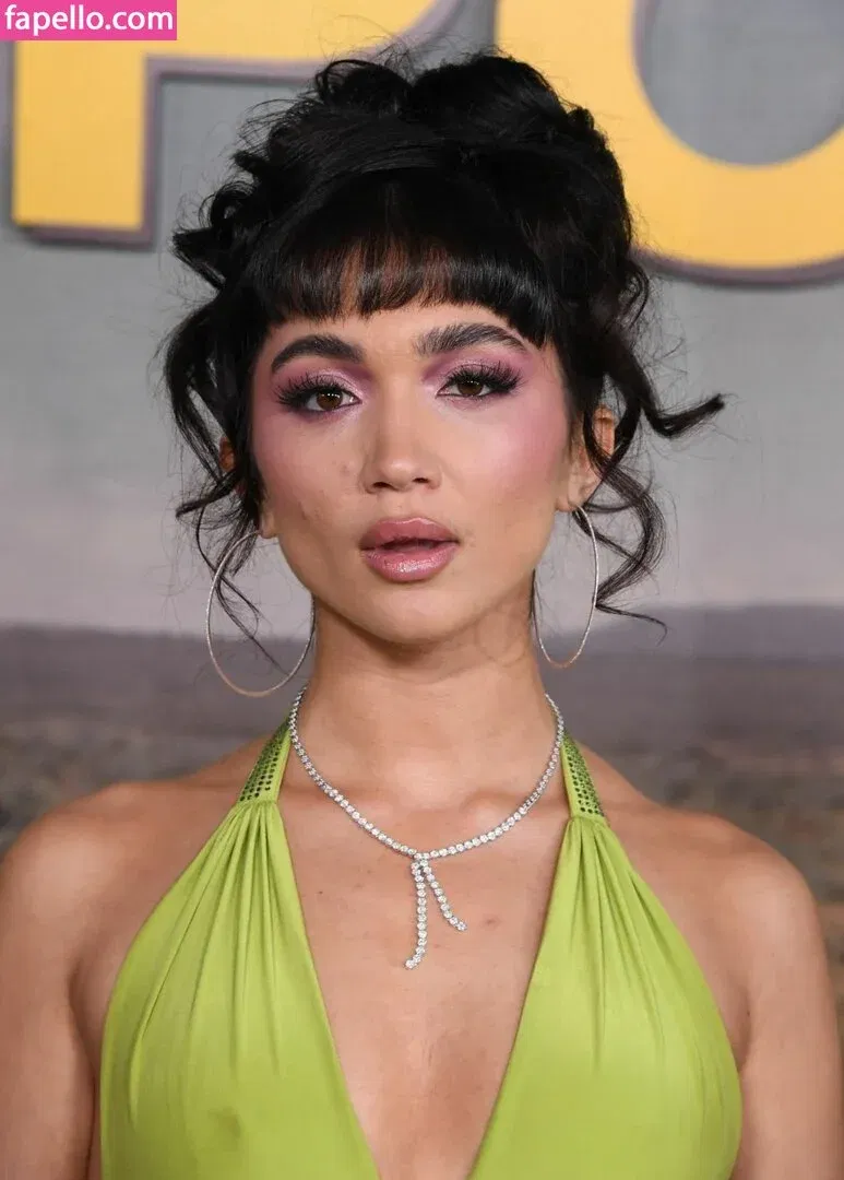 Rowan Blanchard / Simp Chat / rowanblanchard Onlyfans Photo Gallery 