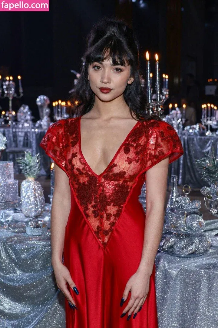 Rowan Blanchard / Simp Chat / rowanblanchard Onlyfans Photo Gallery 