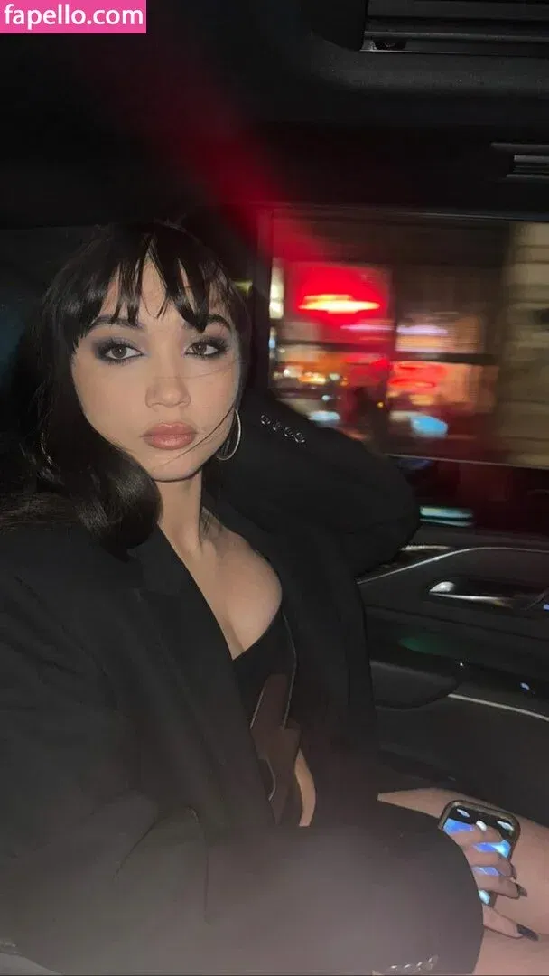 Rowan Blanchard / Simp Chat / rowanblanchard Onlyfans Photo Gallery 