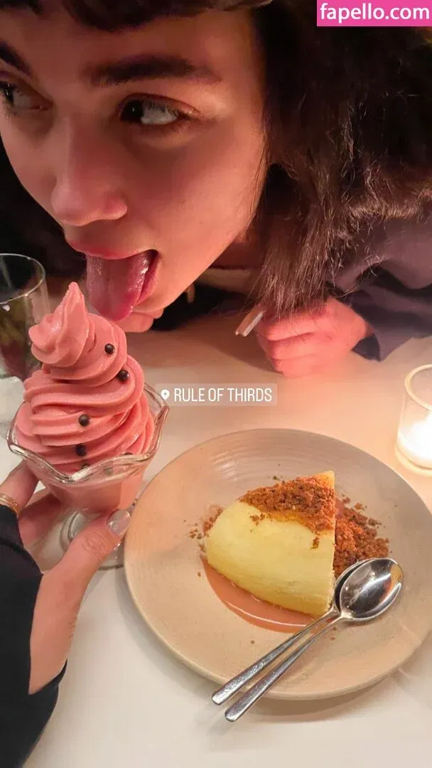 Rowan Blanchard / Simp Chat / rowanblanchard Onlyfans Photo Gallery 