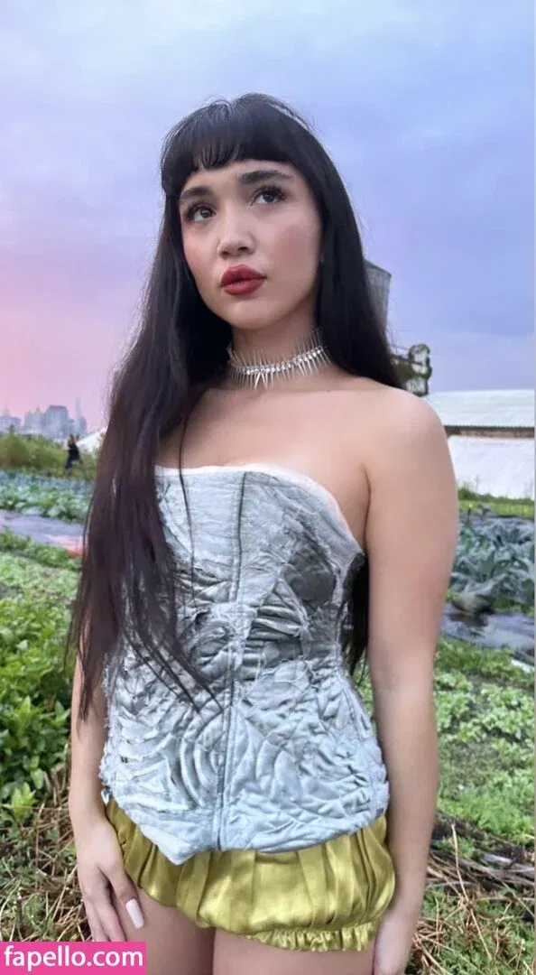 Rowan Blanchard / Simp Chat / rowanblanchard Onlyfans Photo Gallery 