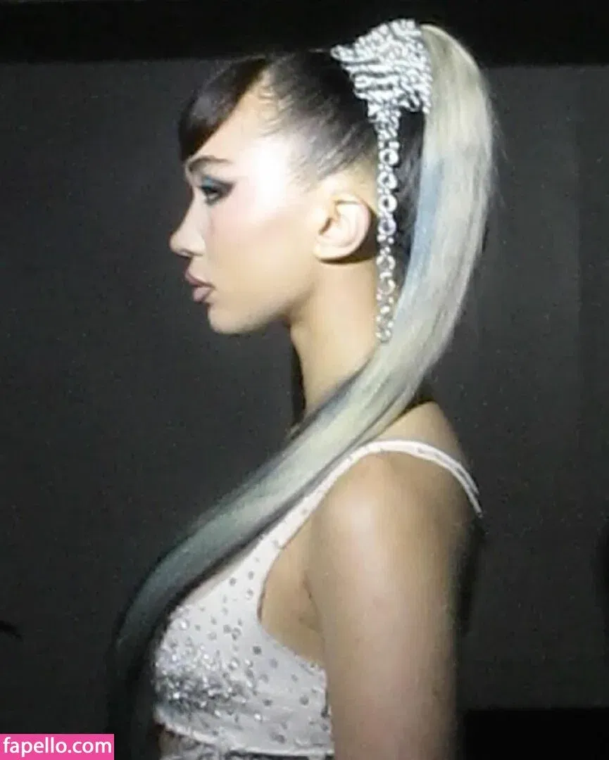 Rowan Blanchard / Simp Chat / rowanblanchard Onlyfans Photo Gallery 