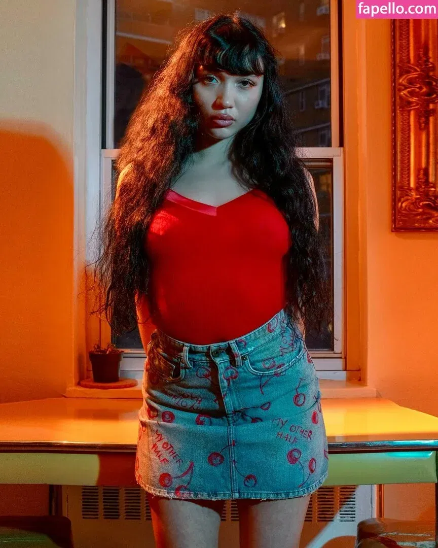 Rowan Blanchard / Simp Chat / rowanblanchard Onlyfans Photo Gallery 