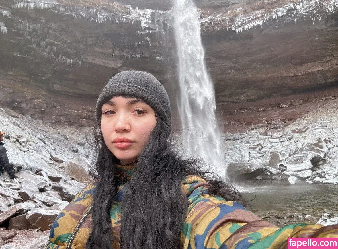 Rowan Blanchard / Simp Chat / rowanblanchard Onlyfans Photo Gallery 