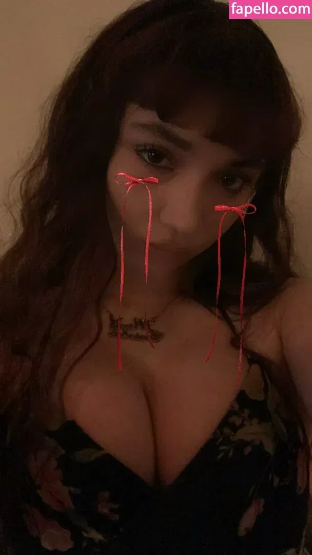 Rowan Blanchard / Simp Chat / rowanblanchard Onlyfans Photo Gallery 