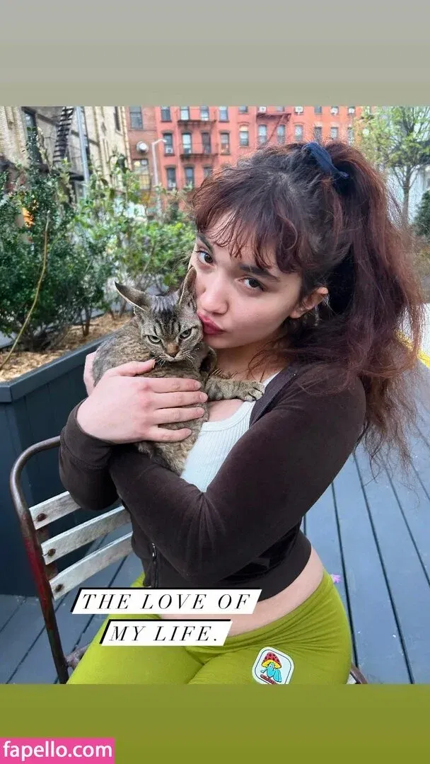 Rowan Blanchard / Simp Chat / rowanblanchard Onlyfans Photo Gallery 