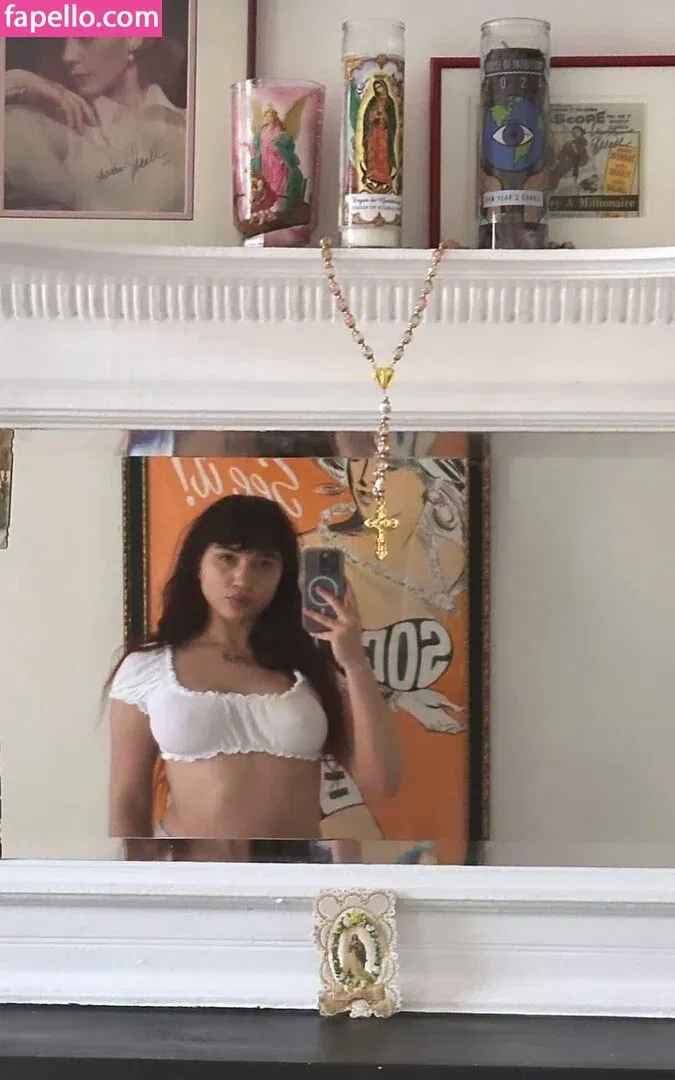 Rowan Blanchard / Simp Chat / rowanblanchard Onlyfans Photo Gallery 