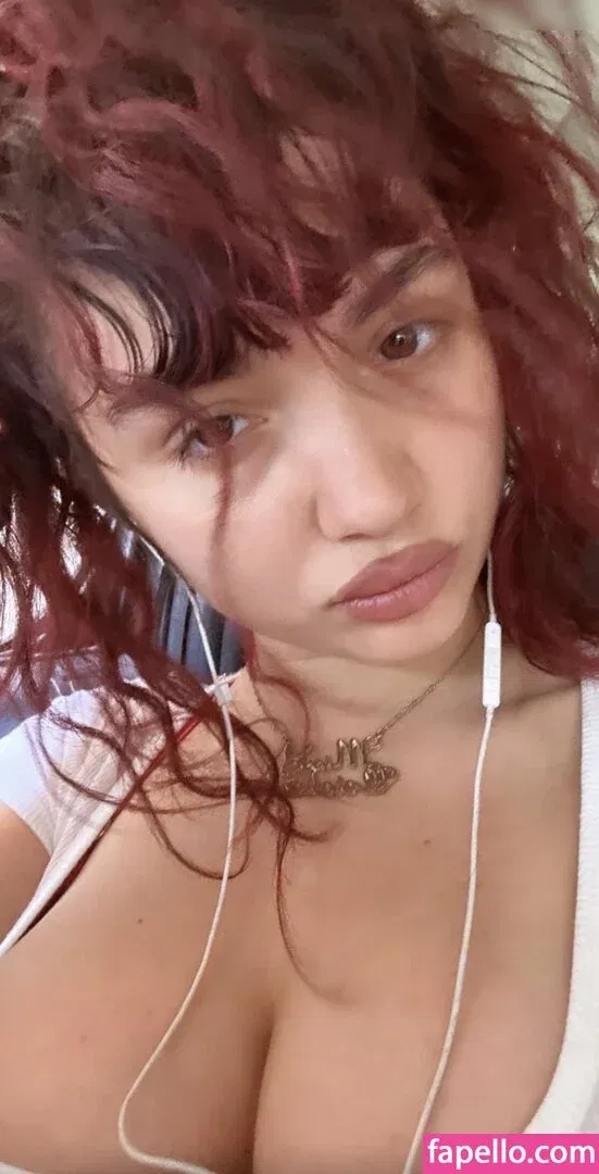 Rowan Blanchard / Simp Chat / rowanblanchard Onlyfans Photo Gallery 