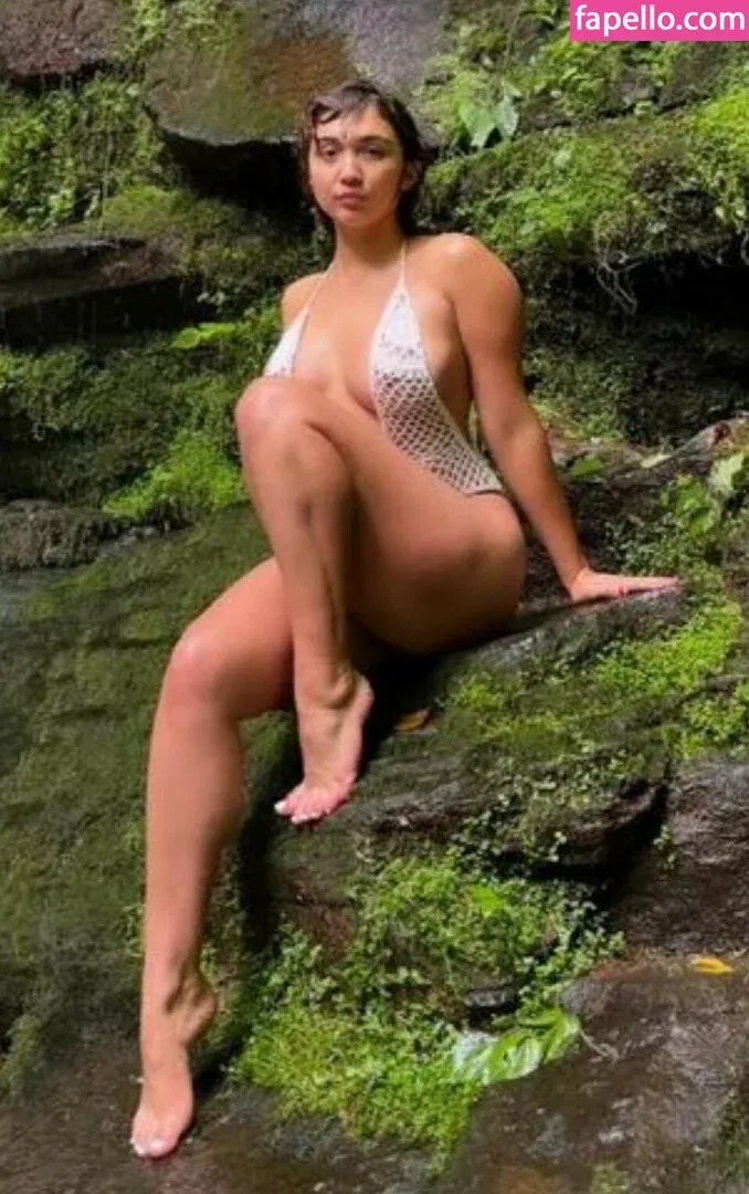 Rowan Blanchard / Simp Chat / rowanblanchard Onlyfans Photo Gallery 