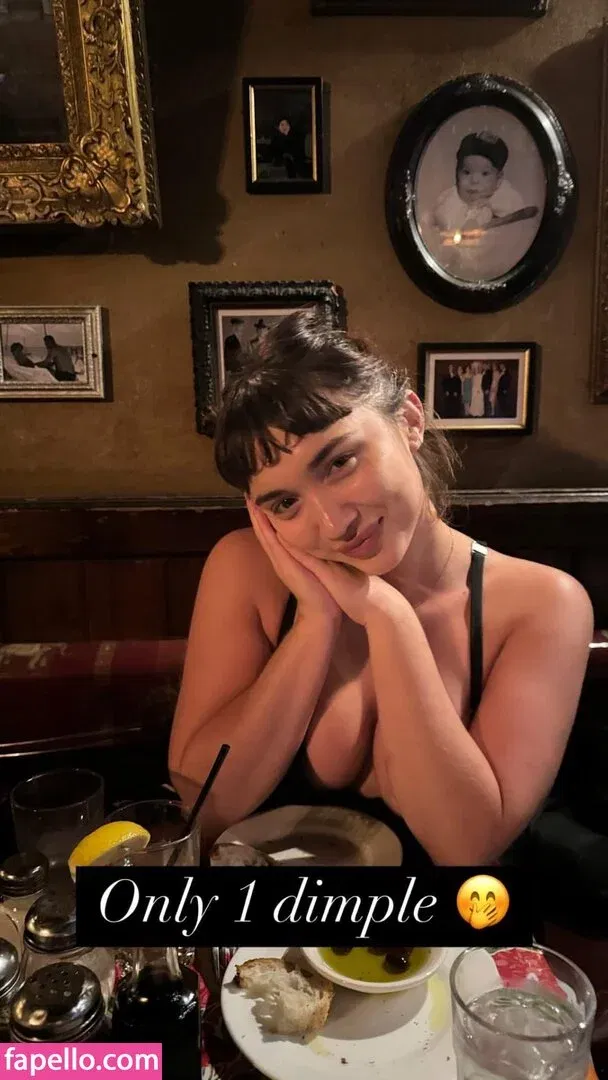 Rowan Blanchard / Simp Chat / rowanblanchard Onlyfans Photo Gallery 