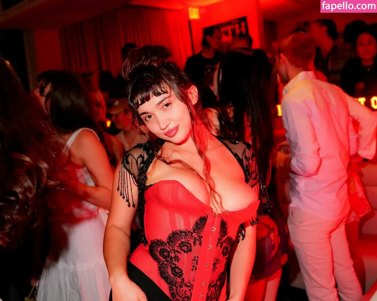 Rowan Blanchard / Simp Chat / rowanblanchard Onlyfans Photo Gallery 