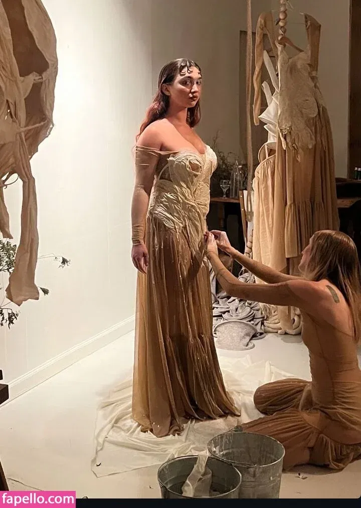 Rowan Blanchard / Simp Chat / rowanblanchard Onlyfans Photo Gallery 