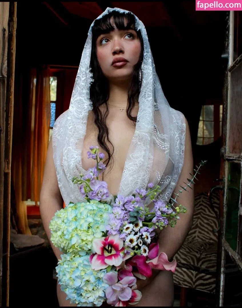 Rowan Blanchard / Simp Chat / rowanblanchard Onlyfans Photo Gallery 