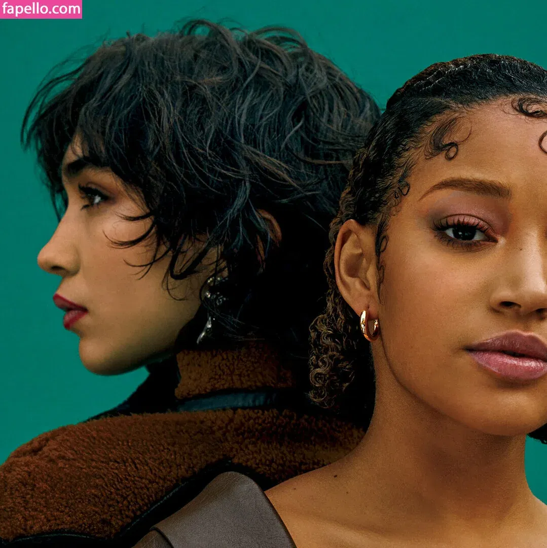 Rowan Blanchard / Simp Chat / rowanblanchard Onlyfans Photo Gallery 