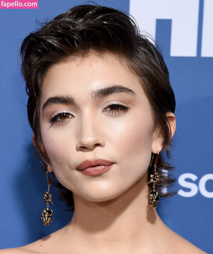 Rowan Blanchard / Simp Chat / rowanblanchard Onlyfans Photo Gallery 