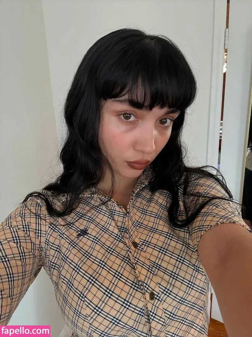 Rowan Blanchard / Simp Chat / rowanblanchard Onlyfans Photo Gallery 