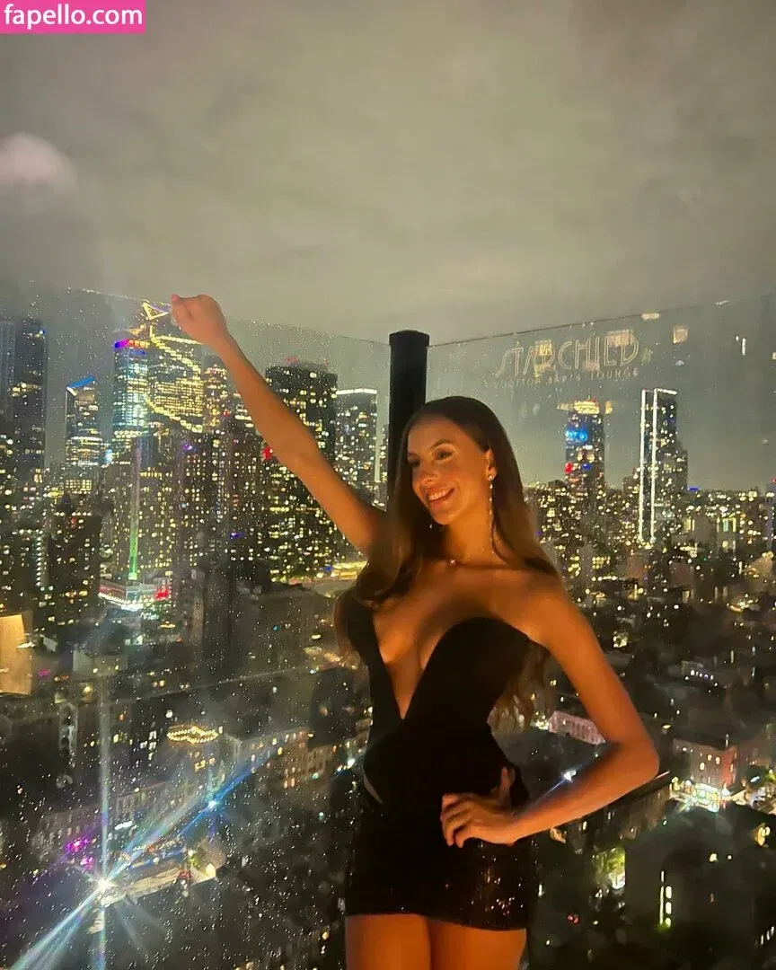 Faceoffailure / archancel / emothotbotgf / niohvie Onlyfans Photo Gallery 