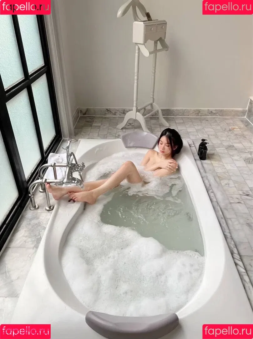 babymangpor / bmangpor Onlyfans Photo Gallery 