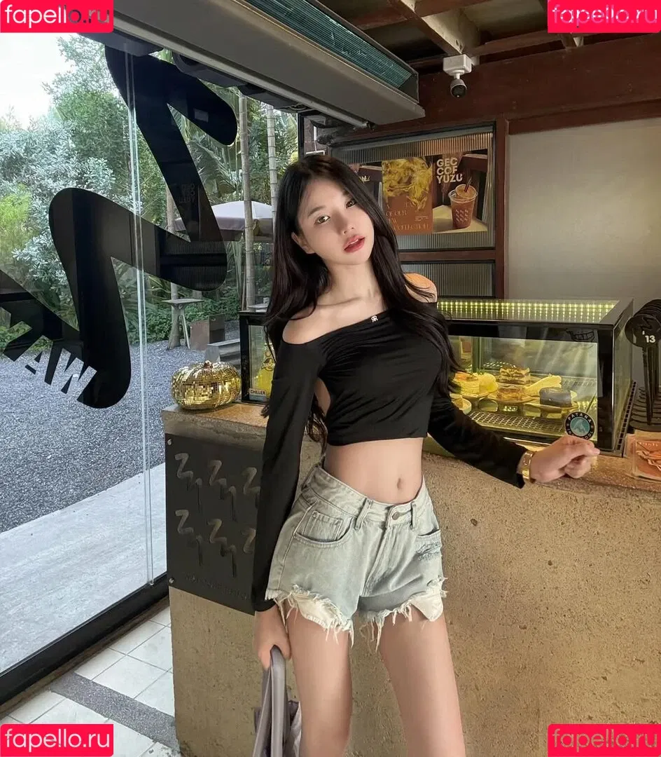 babymangpor / bmangpor Onlyfans Photo Gallery 