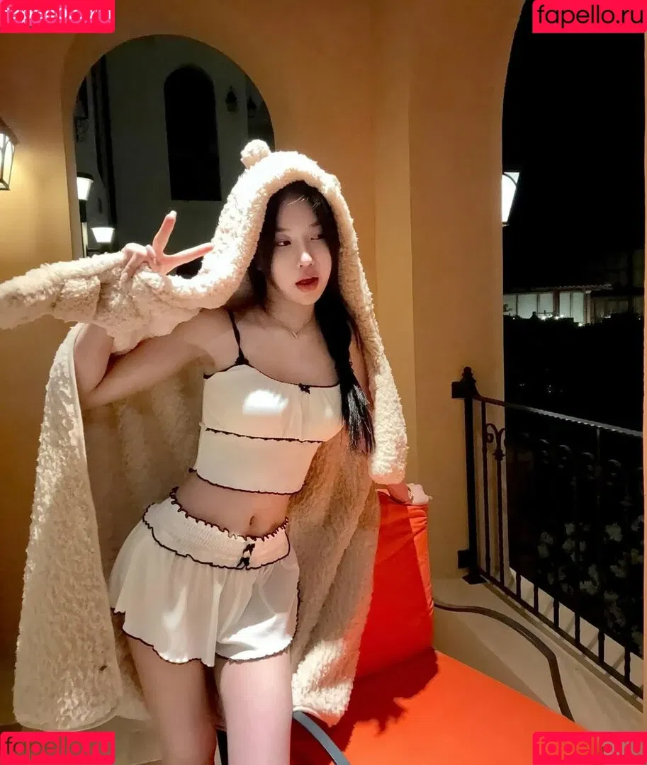 babymangpor / bmangpor Onlyfans Photo Gallery 
