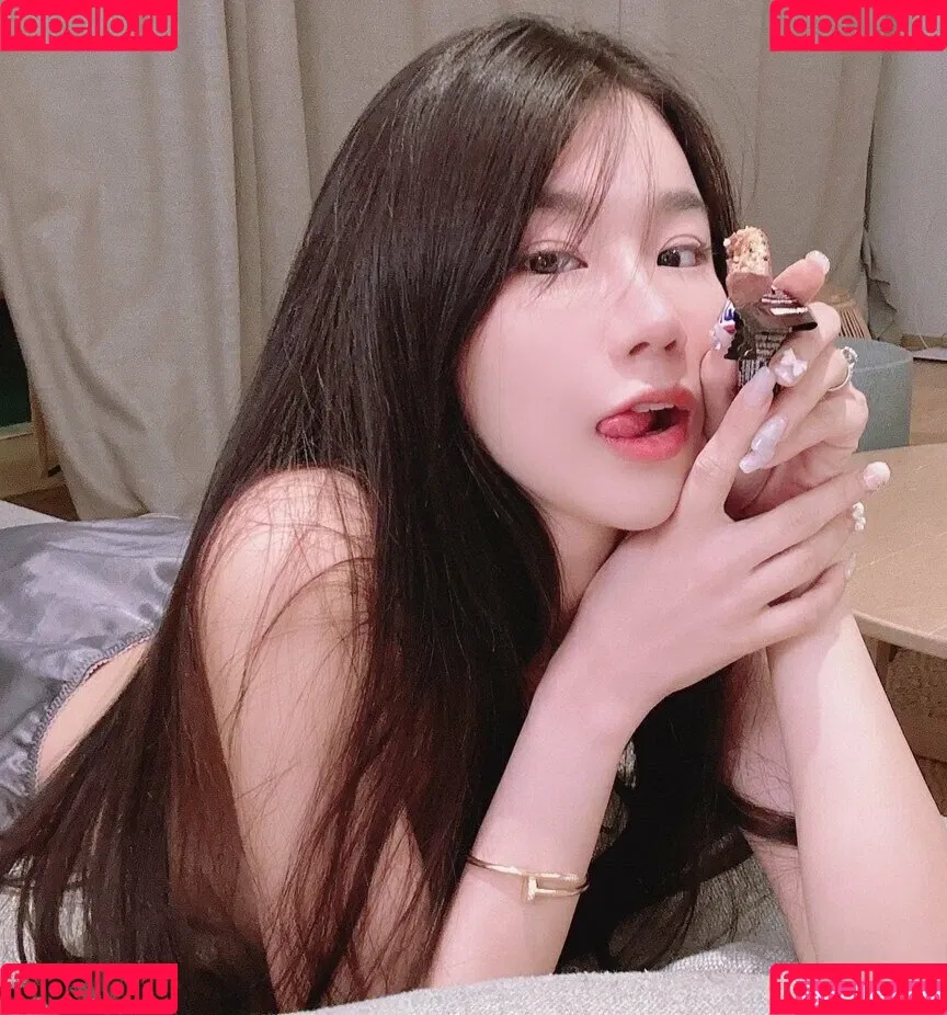 babymangpor / bmangpor Onlyfans Photo Gallery 
