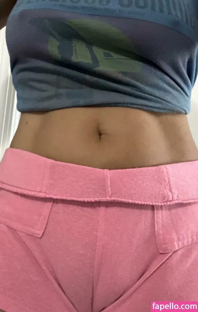 Loulou1488 / Missloulou1488 / Missloulou504 Onlyfans Photo Gallery 