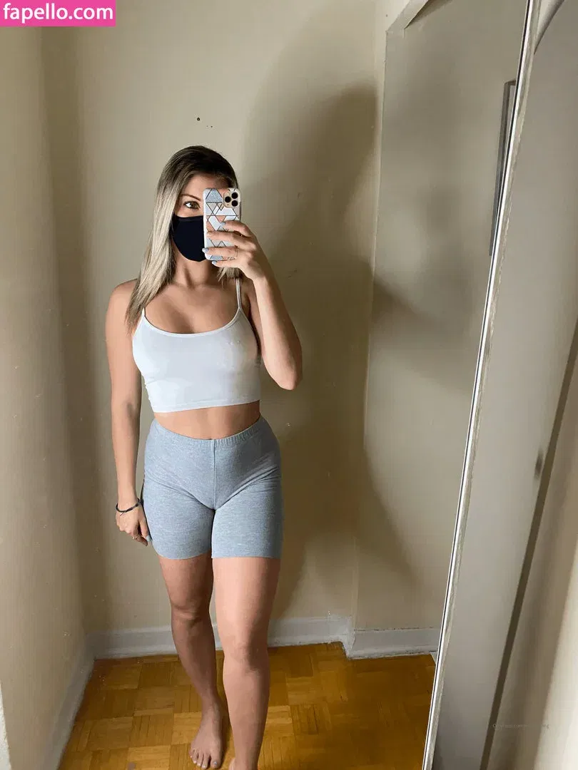 Kiera Young / Milawoods / kierayoung / kierayoung_ Onlyfans Photo Gallery 