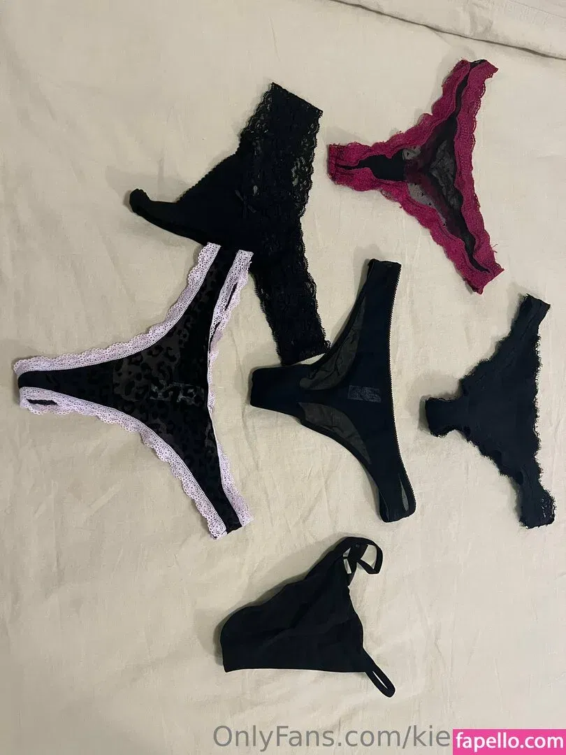 Kiera Young / Milawoods / kierayoung / kierayoung_ Onlyfans Photo Gallery 