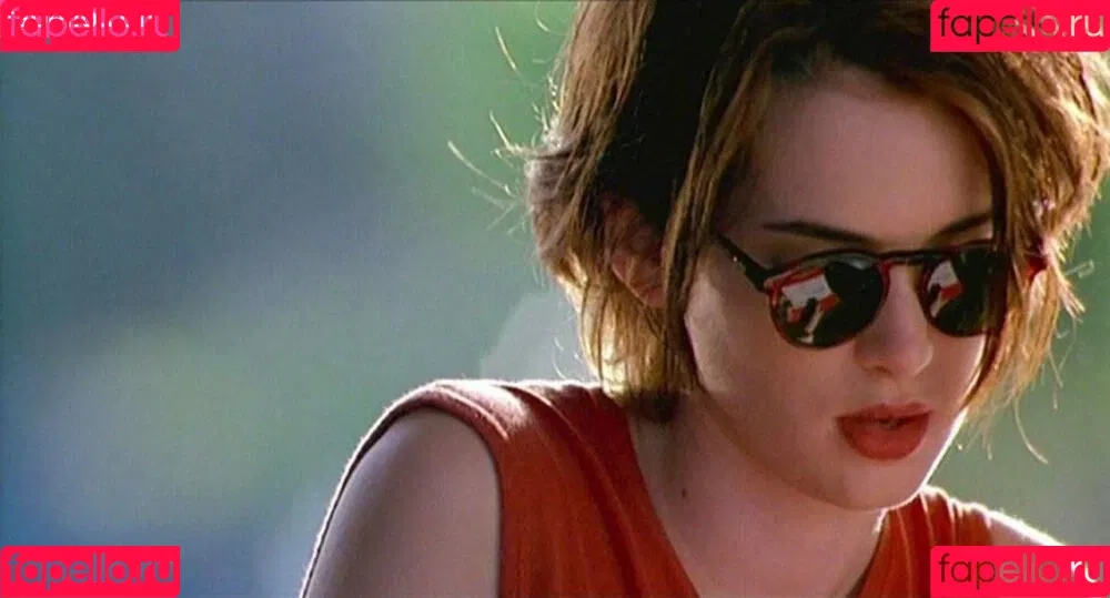 Winona Ryder / winonaryderofficial Onlyfans Photo Gallery 