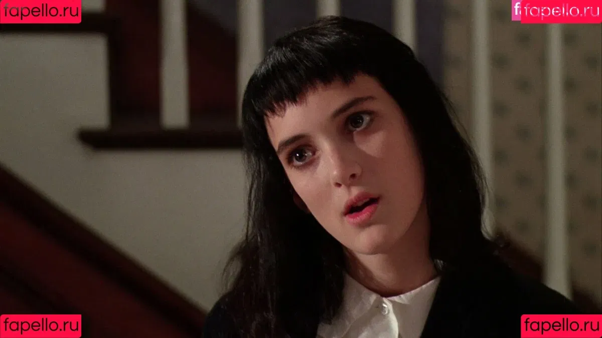 Winona Ryder / winonaryderofficial Onlyfans Photo Gallery 