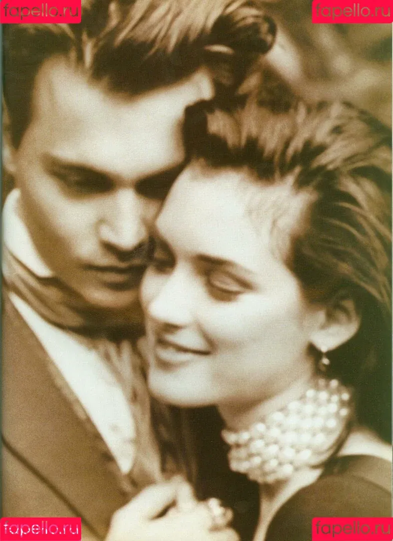 Winona Ryder / winonaryderofficial Onlyfans Photo Gallery 