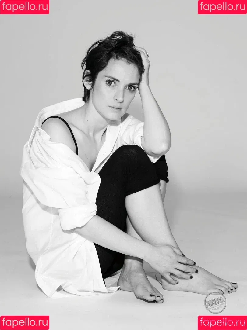 Winona Ryder / winonaryderofficial Onlyfans Photo Gallery 