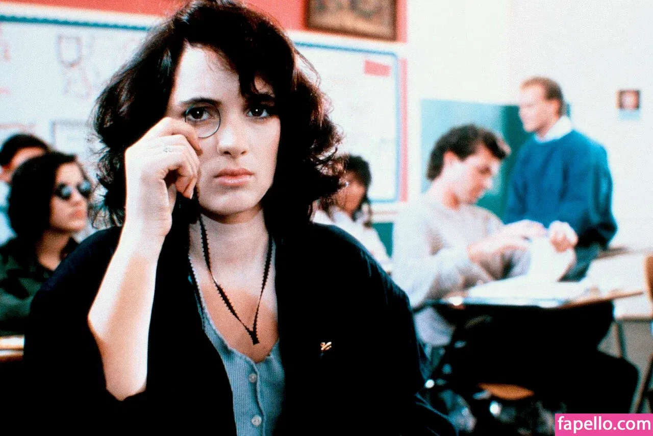 Winona Ryder / winonaryderofficial Onlyfans Photo Gallery 