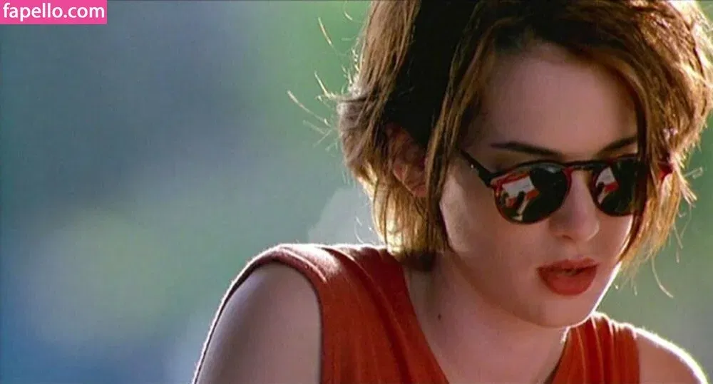 Winona Ryder / winonaryderofficial Onlyfans Photo Gallery 