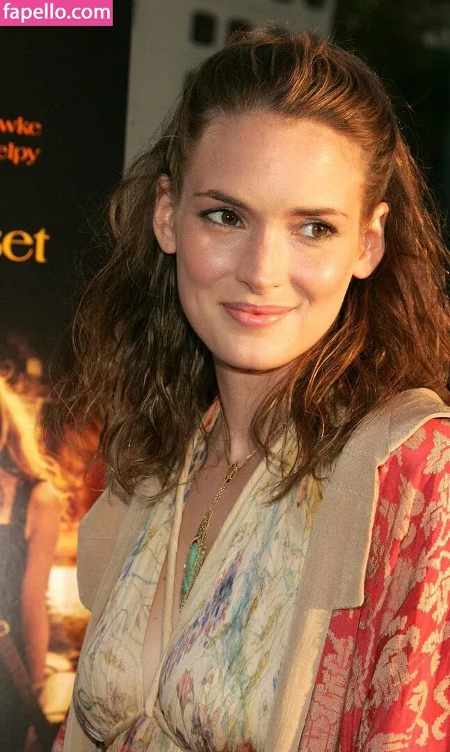 Winona Ryder / winonaryderofficial Onlyfans Photo Gallery 