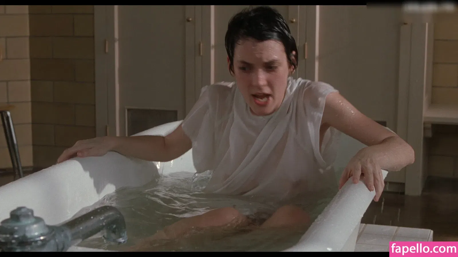 Winona Ryder / winonaryderofficial Onlyfans Photo Gallery 