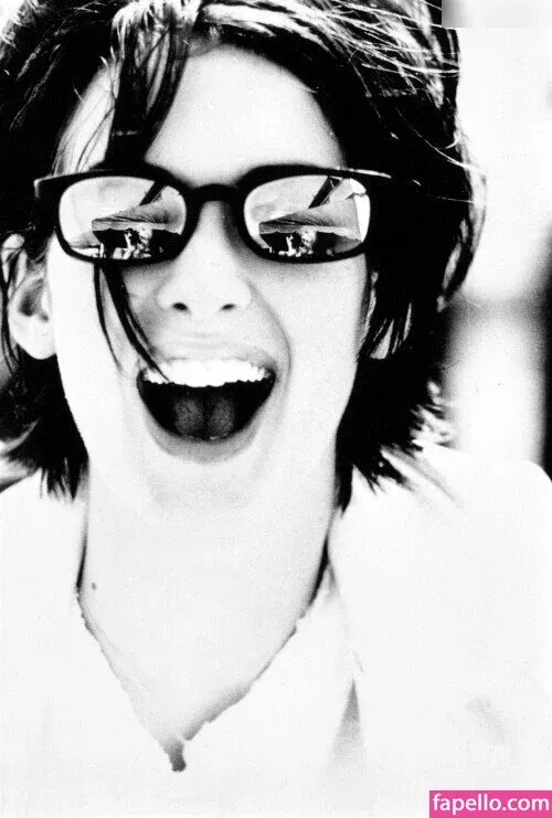 Winona Ryder / winonaryderofficial Onlyfans Photo Gallery 