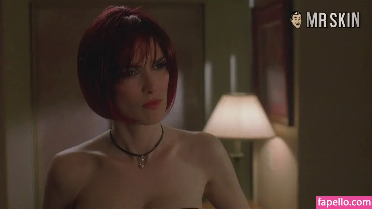 Winona Ryder / winonaryderofficial Onlyfans Photo Gallery 