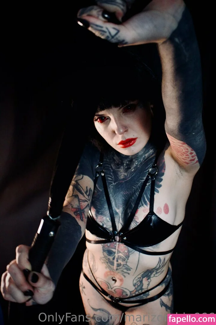 marizombie666 / sensual_lens Onlyfans Photo Gallery 