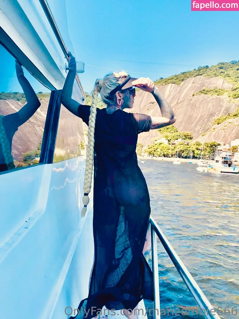 marizombie666 / sensual_lens Onlyfans Photo Gallery 