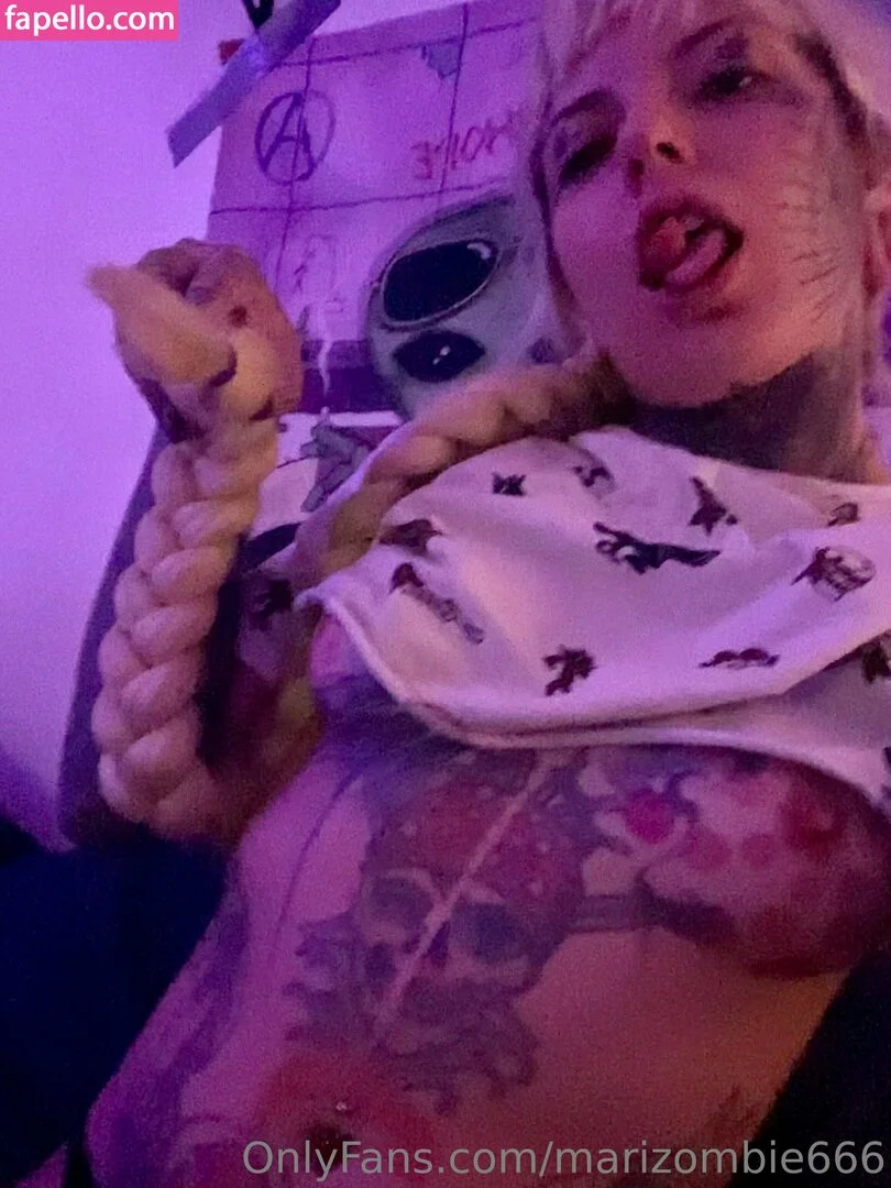 marizombie666 / sensual_lens Onlyfans Photo Gallery 