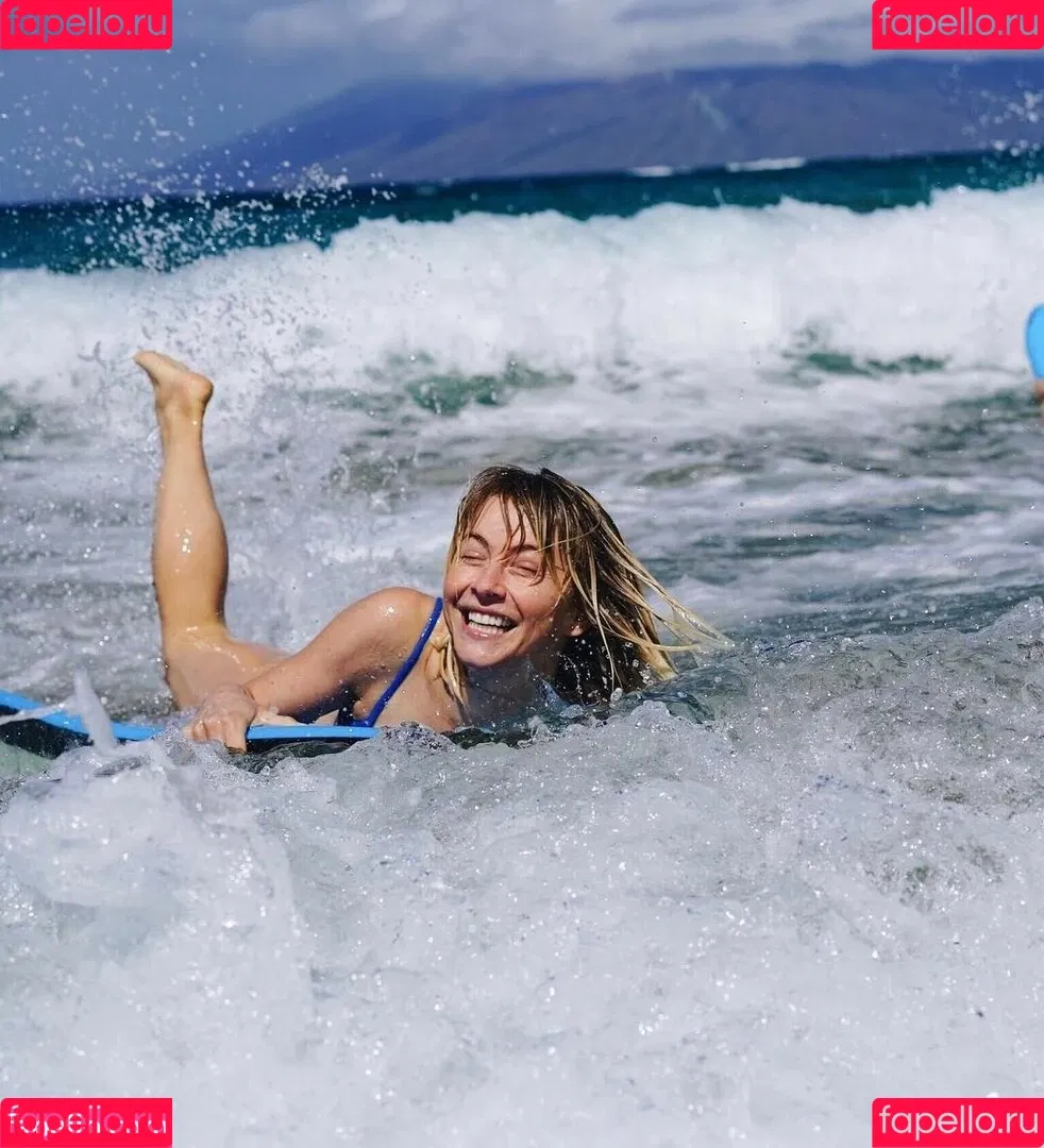 Julianne Hough / juleshough Onlyfans Photo Gallery 