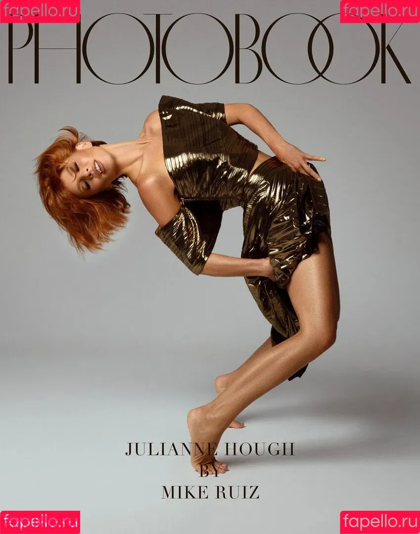 Julianne Hough / juleshough Onlyfans Photo Gallery 