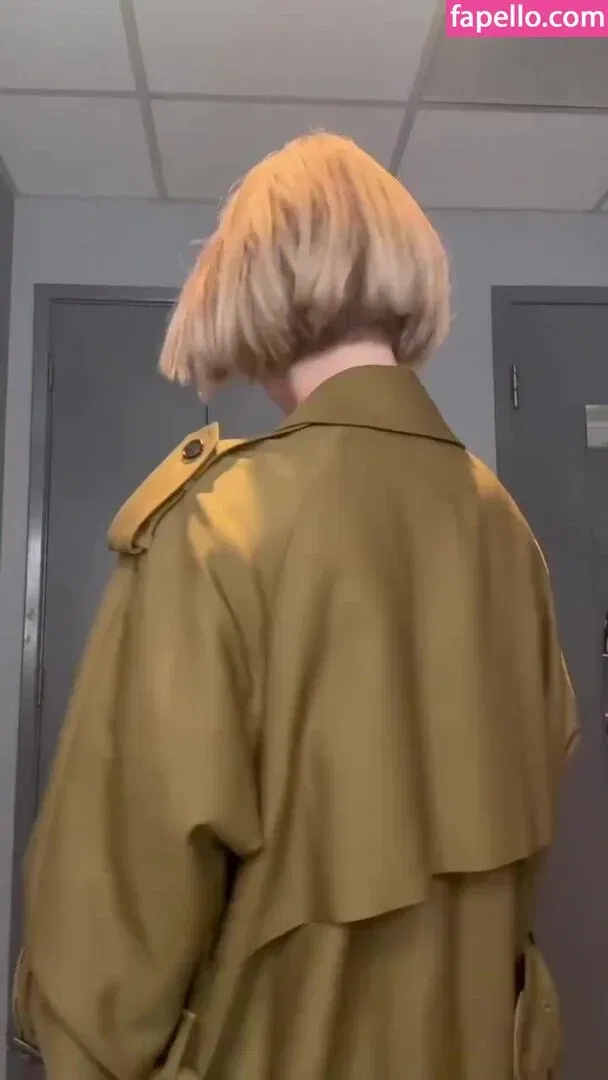 Julianne Hough / juleshough Onlyfans Photo Gallery 