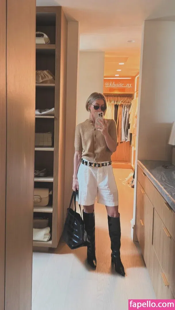 Julianne Hough / juleshough Onlyfans Photo Gallery 