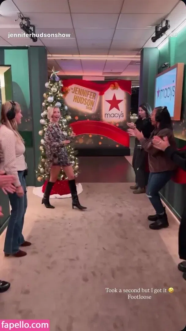 Julianne Hough / juleshough Onlyfans Photo Gallery 