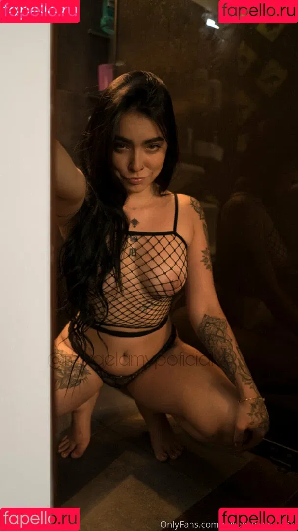 mikaelamvp / mikaelamvpoficial Onlyfans Photo Gallery 